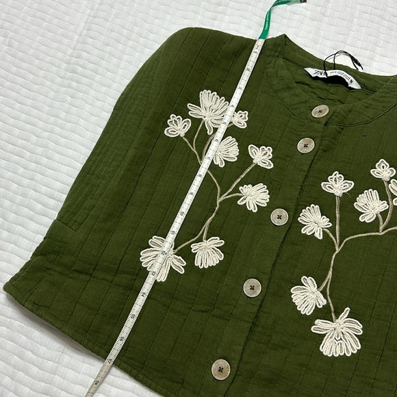 Last 🔥🔥Zara embroidered quilted vest - Picture 9 of 9